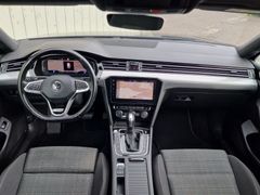 Fahrzeugabbildung Volkswagen Passat Variant Business 4Motion Navi Matrix 360°