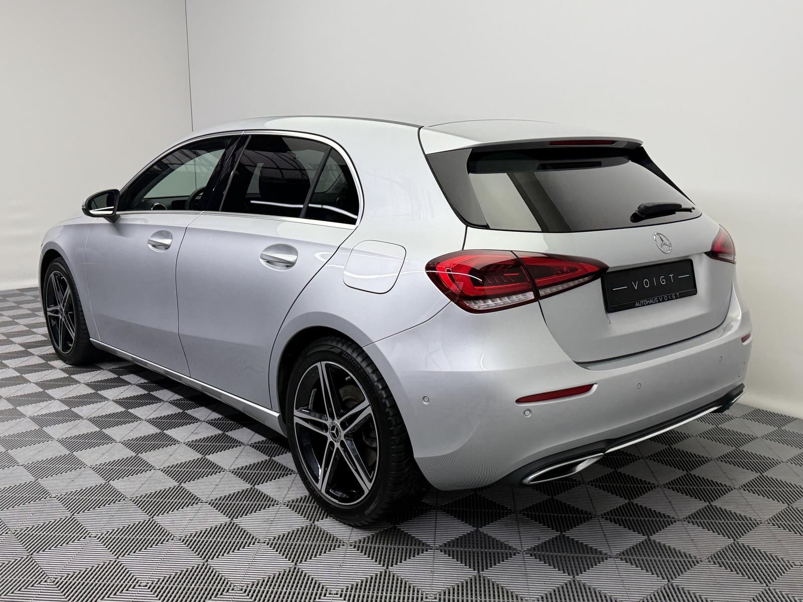 Mercedes-Benz A 220 4Matic|ACC|LED|Business|2.Hand|Keyless-Go|