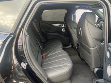 Fahrzeugabbildung BMW XM M Drivers Package Bower&Wilkins AHK uvm.