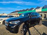 BMW X5 xDrive 40 i M Sport DAP HUD LASER PANO MASSAG