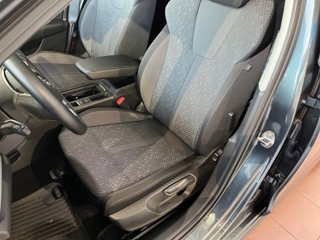 Fahrzeugabbildung SKODA Octavia Combi 1.5 TSI STYLE NAVI LED GRA KESSY