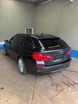BMW520d   Sport Line .PANO.Leder.AHK.HK.EL.AC.HU - BMW 520 in Bonn
