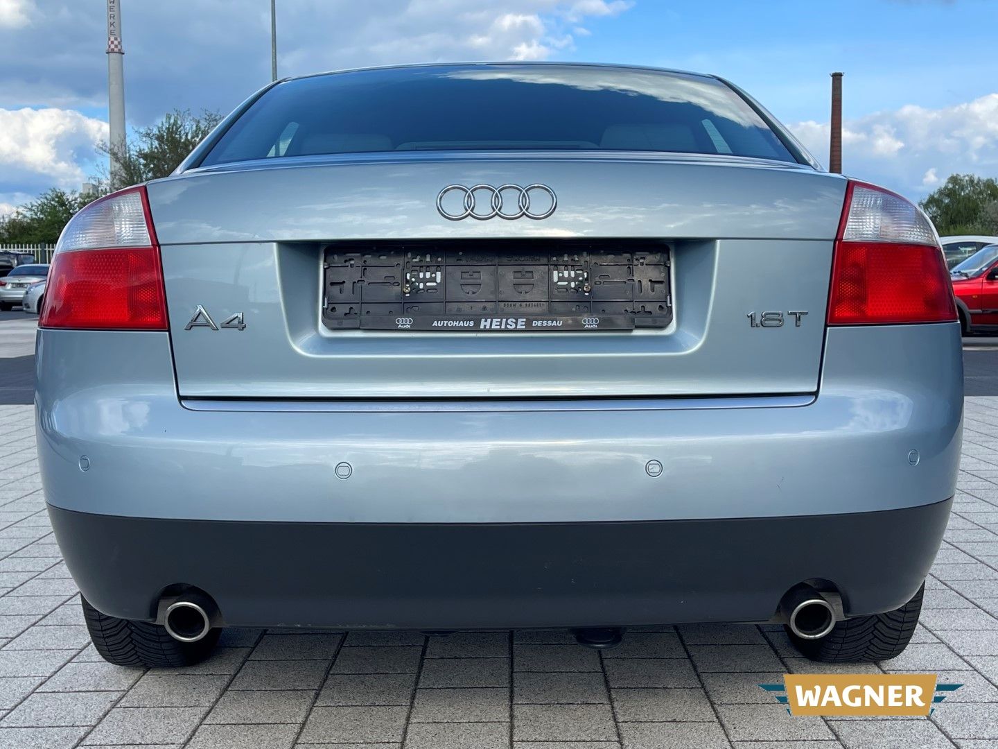 Fahrzeugabbildung Audi A4 1.8T 1-Hand Scheckheft lückenlos