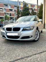 BMW 318 d (LCI Facelift) - BMW 3 Series aus 2011: Facelift