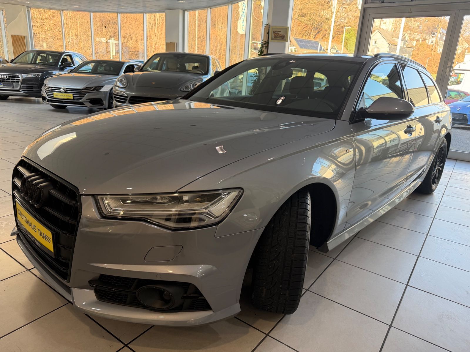 Fahrzeugabbildung Audi A6 Avant 2.0 TDI ultra*S-Line Plus
