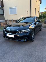 BMW 318i 2.0 Sport Line Automatik BMW Garantie - BMW mit Benzin-Antrieb: Limousine, 3.0