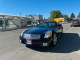 Cadillac XLR 4.6 V8 Autom. - - Cadillac XLR: Cabrio