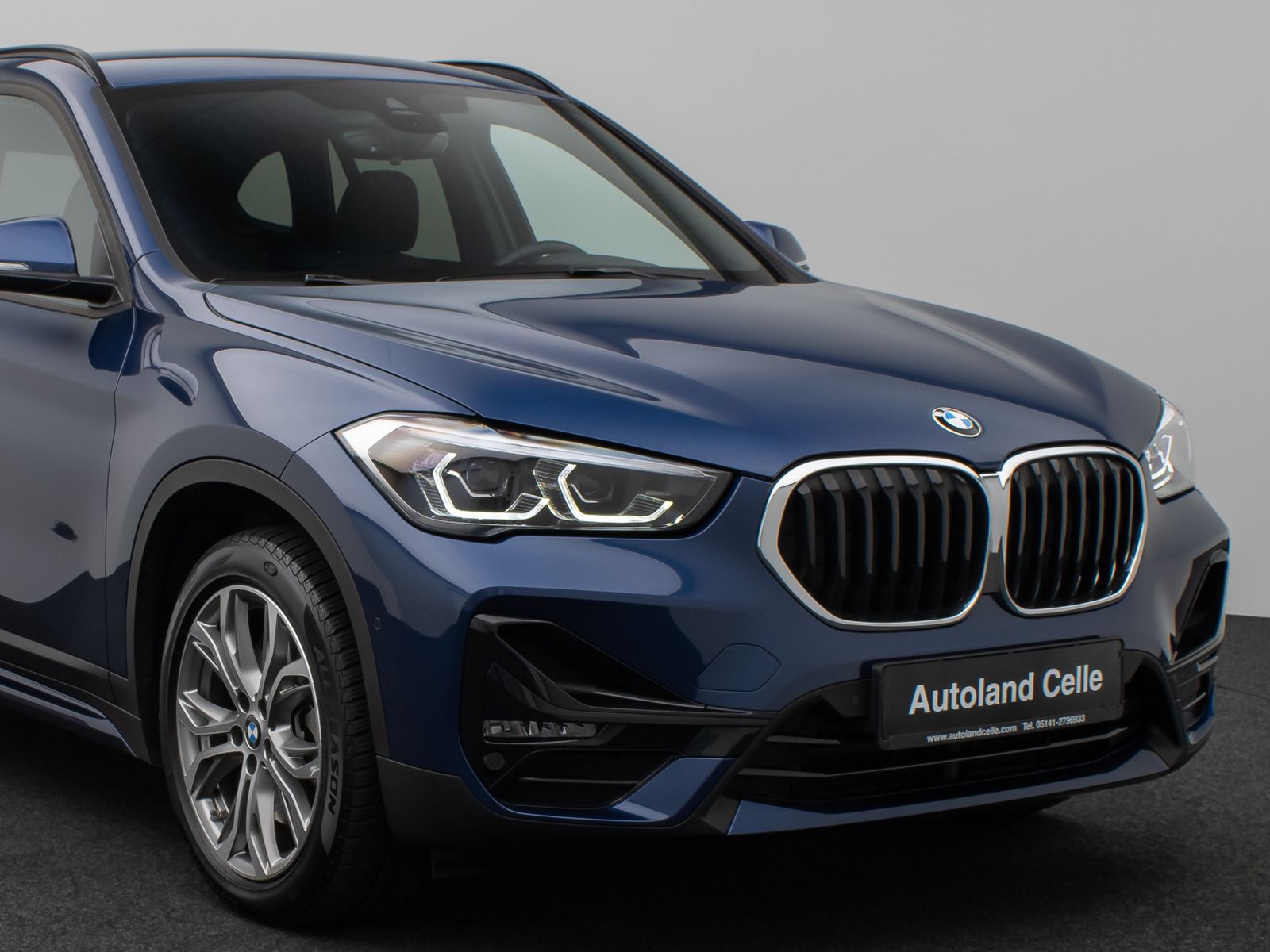 Fahrzeugabbildung BMW X1 xD25e Sport Line Parkassist DAB HiFi Komfort