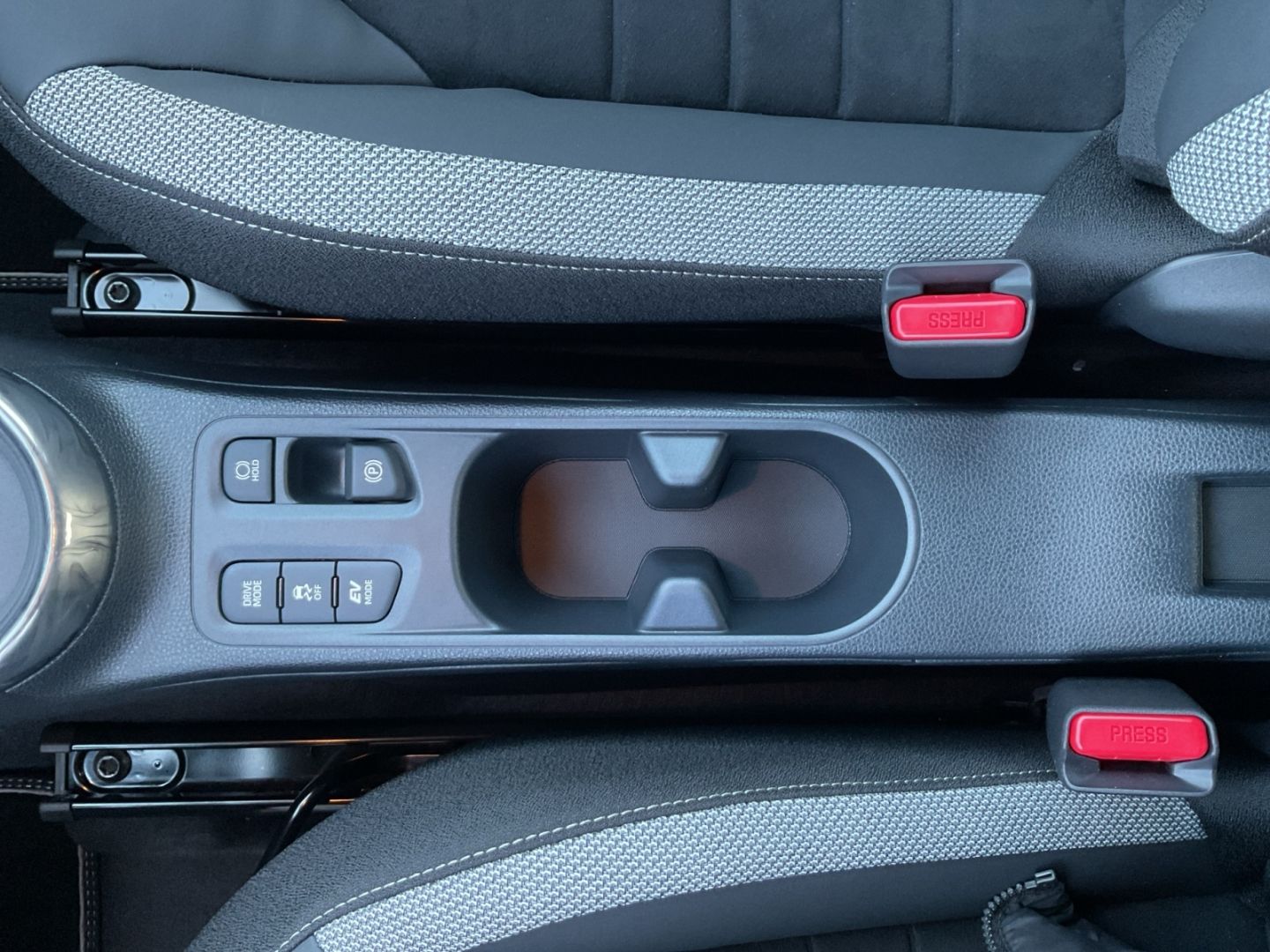 Toyota Aygo (X) - Bild 23