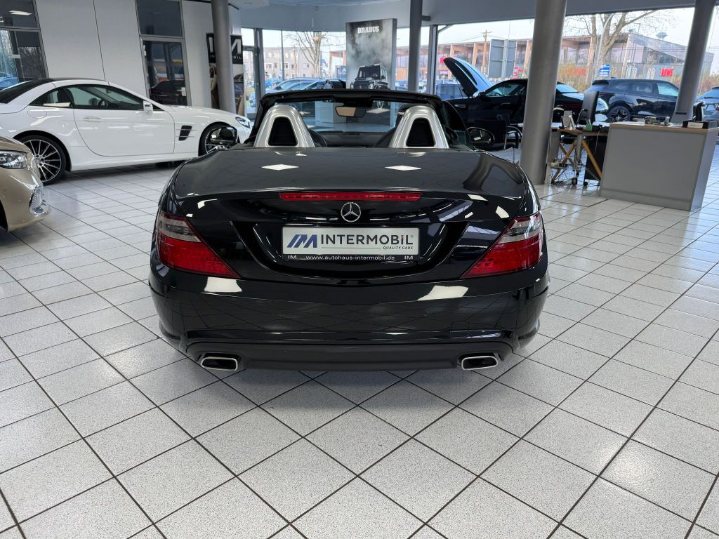 Mercedes-Benz SLK 350 AMG*Autom.*Leder*Xenon*Airscarf 