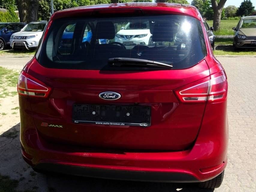 Fahrzeugabbildung Ford B-MAX  1.6 Aut. Titanium