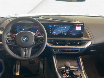 BMW XM - 10