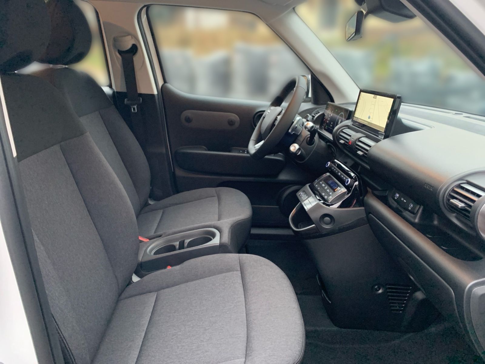 Fahrzeugabbildung Hyundai INSTER EV 42 kWh Select Navi
