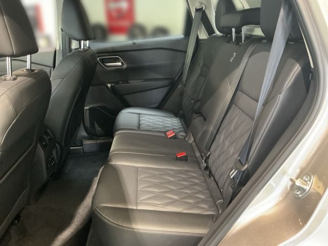 Fahrzeugabbildung Nissan X-TRAIL 1.5 VC-T e-4ORCE 213 PS 4x4 Tekna+ 5 Sit