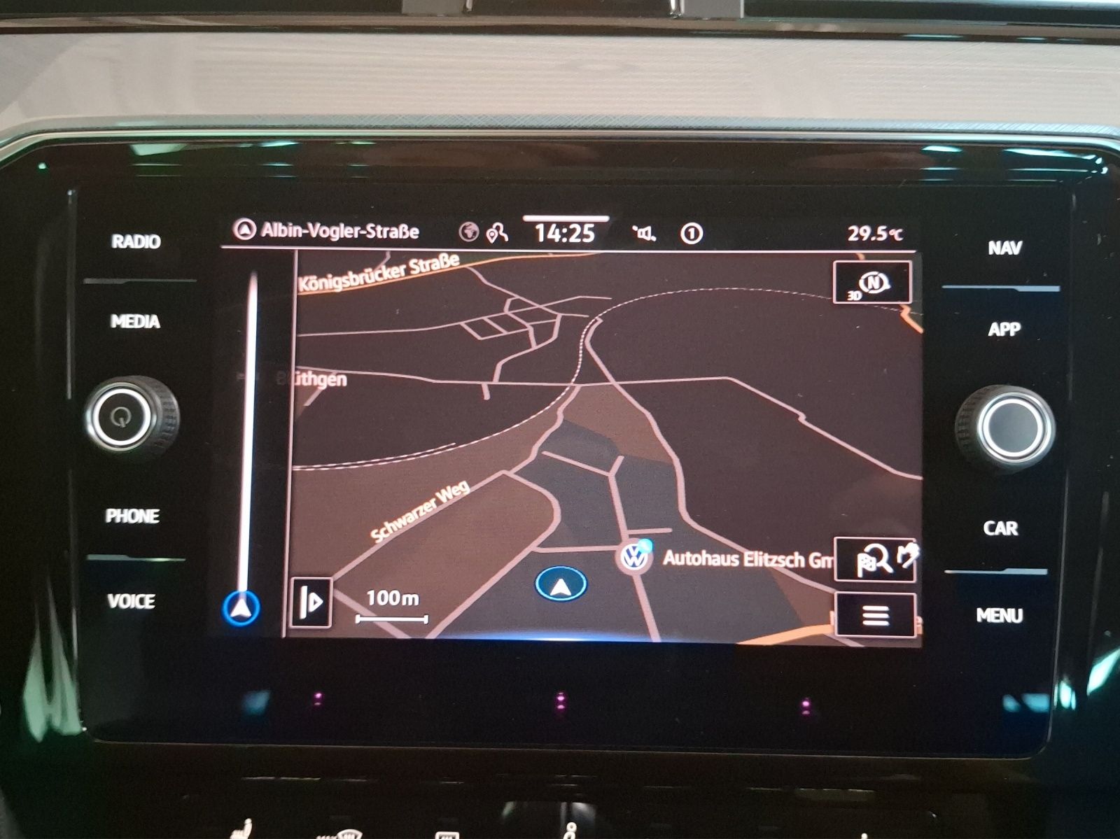 Fahrzeugabbildung Volkswagen Passat Variant GTE DSG Standhzg. Matrix AHK Navi