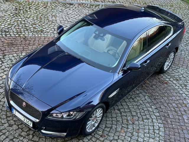 Jaguar XF Prestige 2.0 diesel eco accident free 91 k km