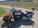 Triumph Rocket III Classic, Gigant für Charakterfahrer - TRIUMPH ROCKET III