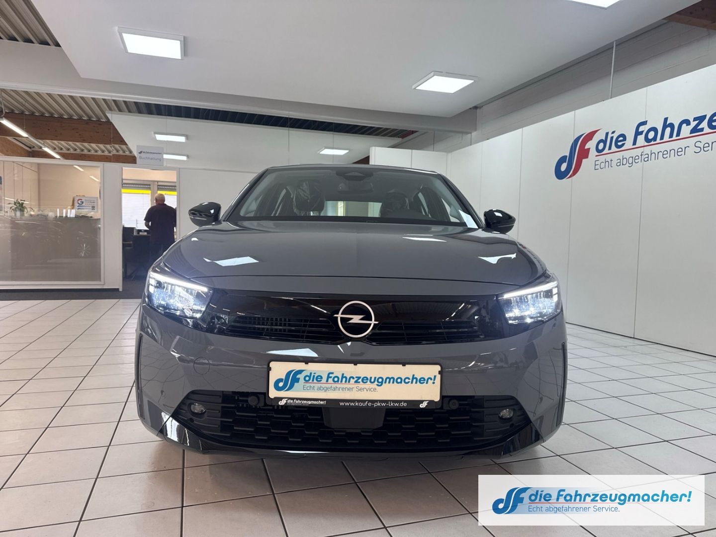 Fahrzeugabbildung Opel Corsa F Sitzhzg, Kamera* LED Apple CarPlay DAB