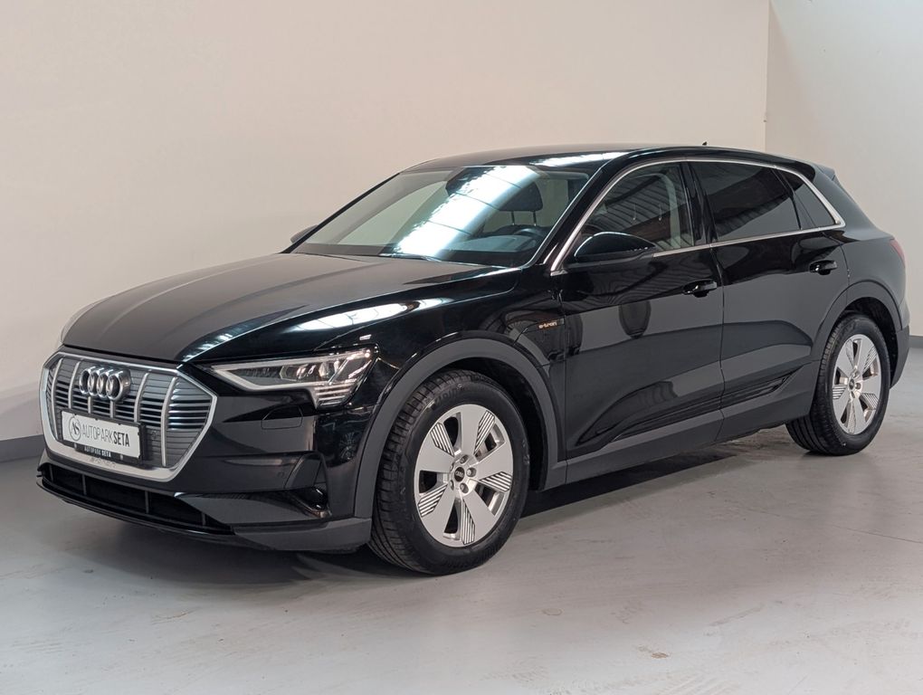 2022 Audi e-tron