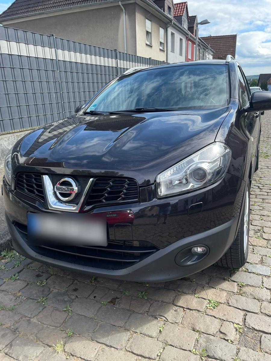 Nissan Qashqai+2