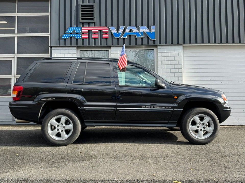 Fahrzeugabbildung Jeep Grand Cherokee 4.7 Overland Black Pearl Series