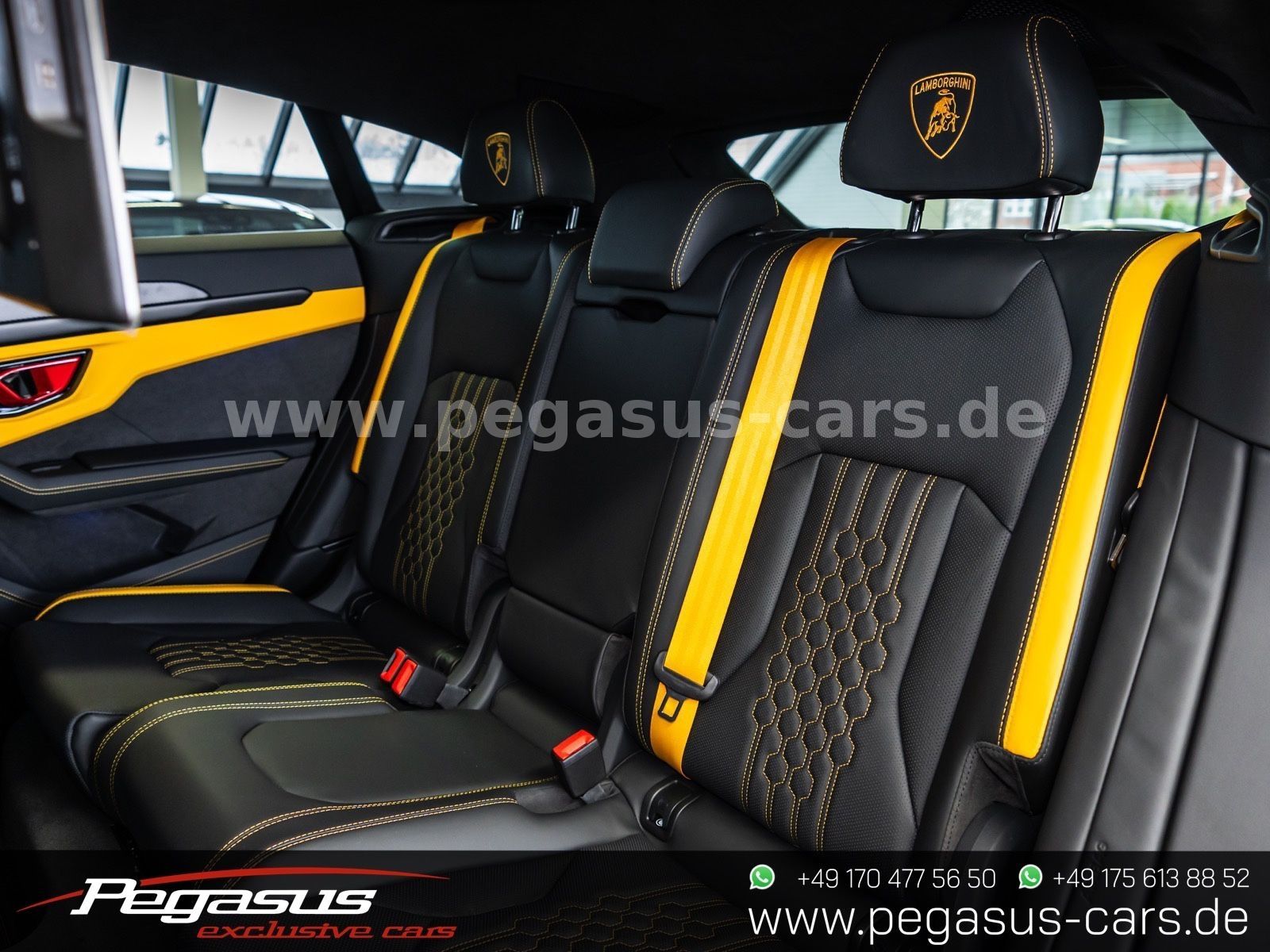 LAMBORGHINI Urus - 29