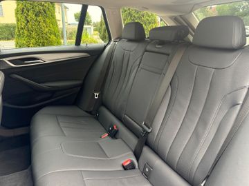 BMW 520 - 12