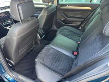 VW Passat Variant 2.0TDI Elegance DSG+Alcantara+LED, Bild 23