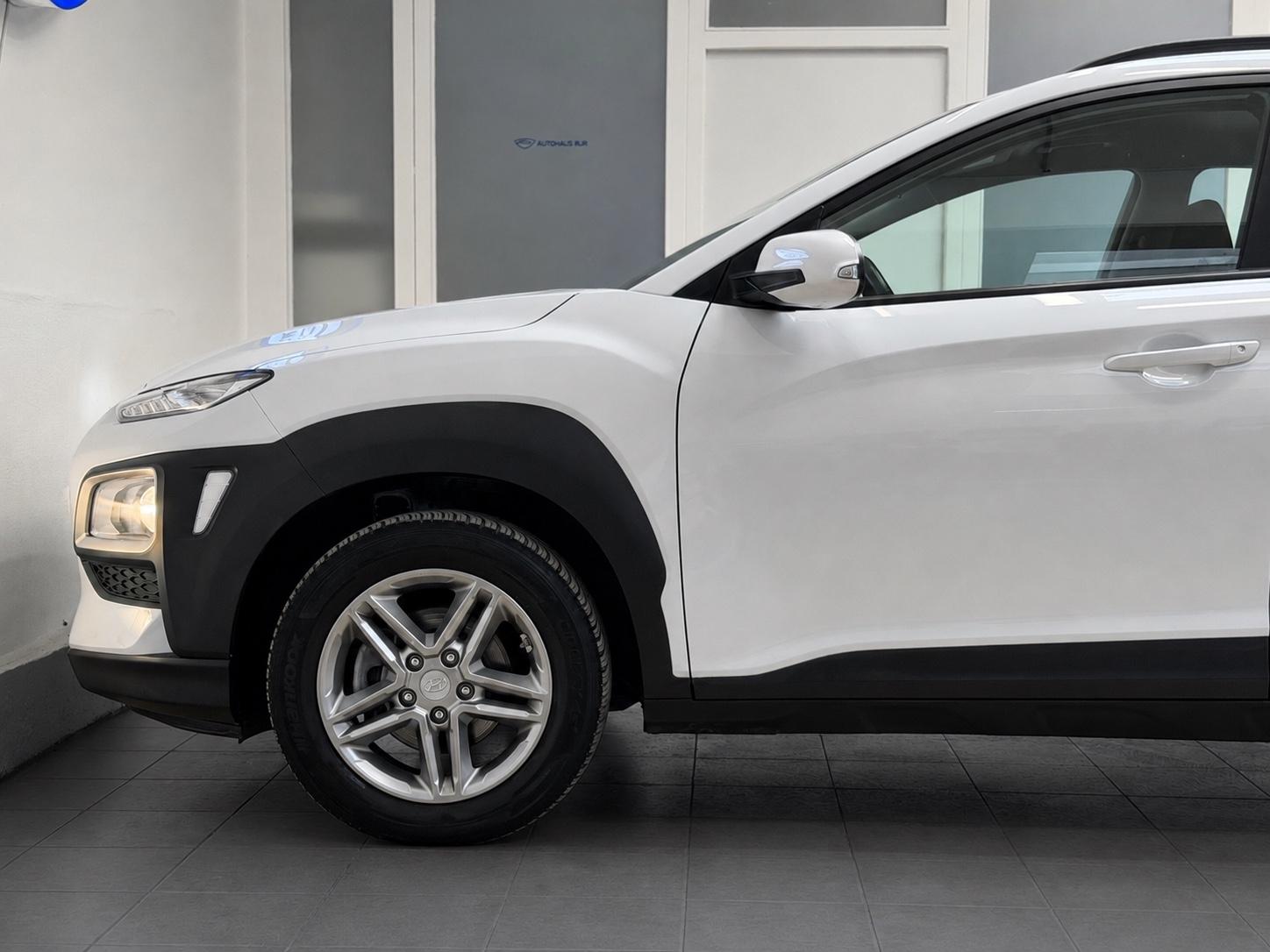 Hyundai Kona Trend 2WD/KAMERA/CARPLAY/SHZ/INSPK NEU