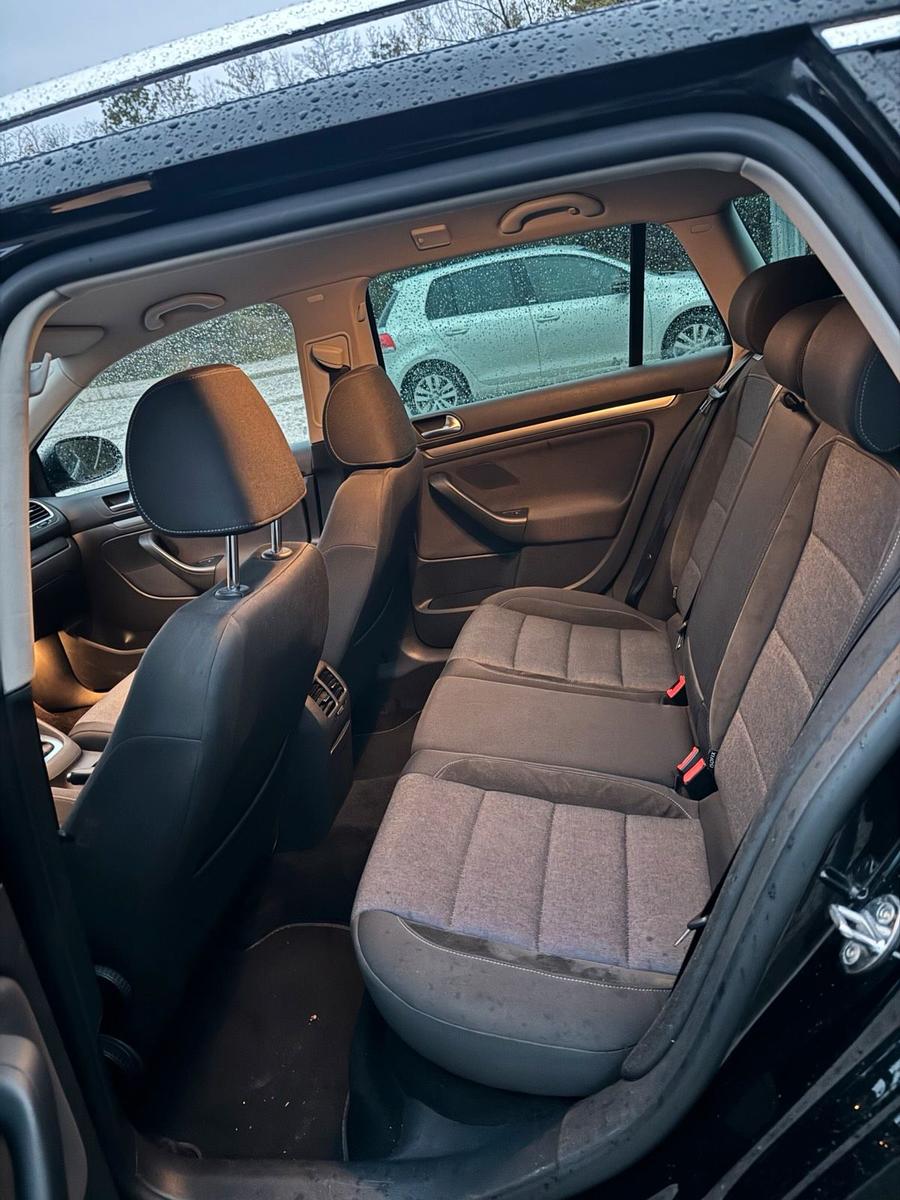 Volkswagen Golf 2012 — photo 9