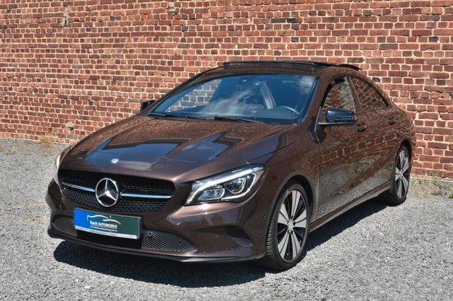 Mercedes-Benz CLA 180D NIGHTPAKET PANO NAVI RCAM LED LEDER PDC