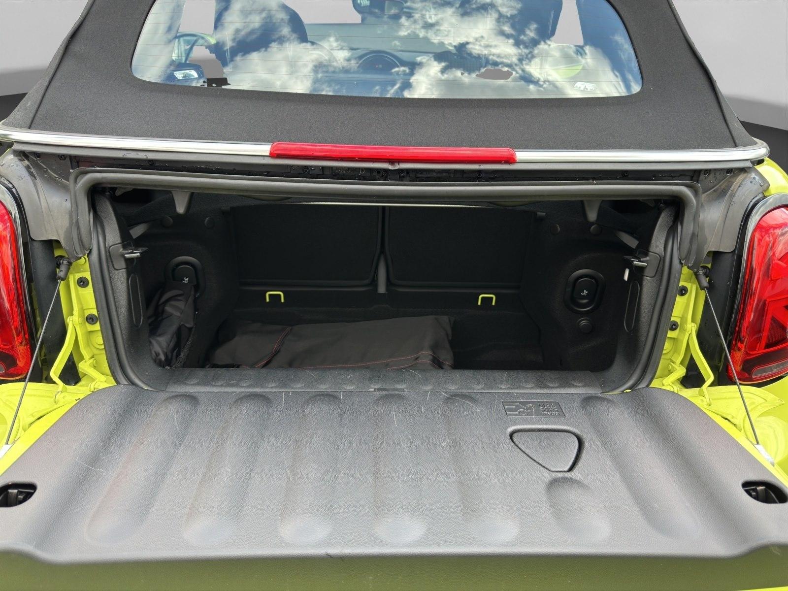 MINI Cooper S Cabrio Komfort-Plus-Paket LED RFK Navi 