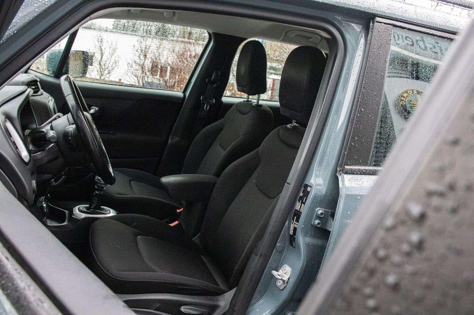 Fahrzeugabbildung Jeep Renegade Longitude 2.0l MultiJet 4WD 6MT*1.Hd