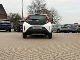 Toyota Aygo (X) 1.0-l-VVT-i Pulse S-CVT Klima Navi - Toyota Aygo (X) Pulse Gebrauchtwagen