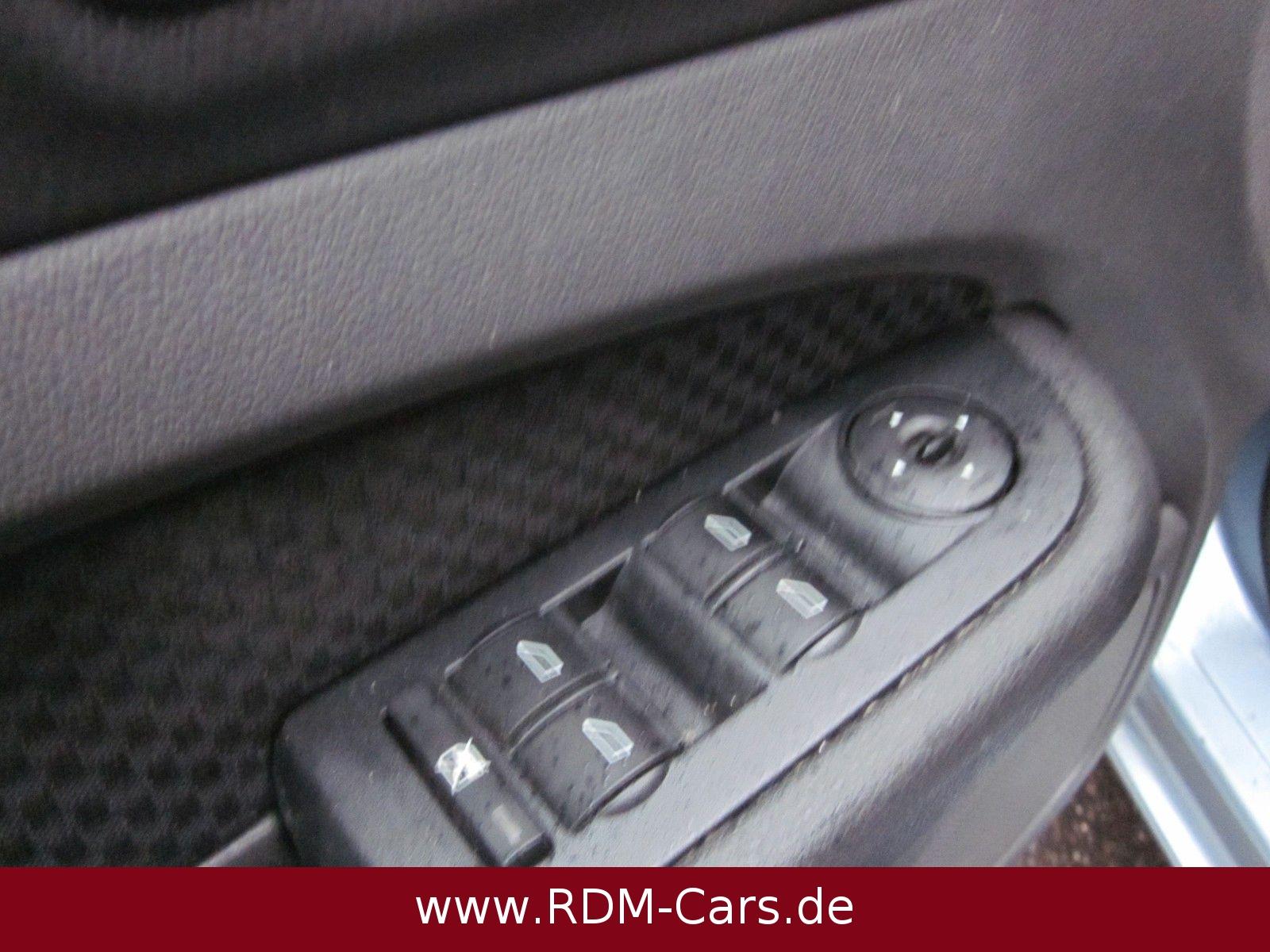 Ford Focus 2005 — photo 11