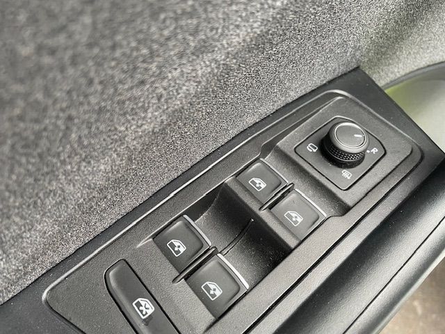 T-Roc 1.5 TSI Move Navi Kamera Matrix LED Apple