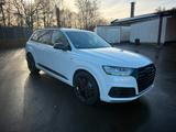 Audi AUDI SQ7 Garantie 8Fach22zoll Matrix HUD Pan B&O - Audi SQ7 von privat