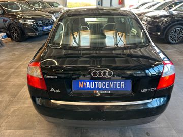 Audi A4  *TÜV 0228*KLIMAAUTOMATIK*SitzHZ*VOLL-LEDER*