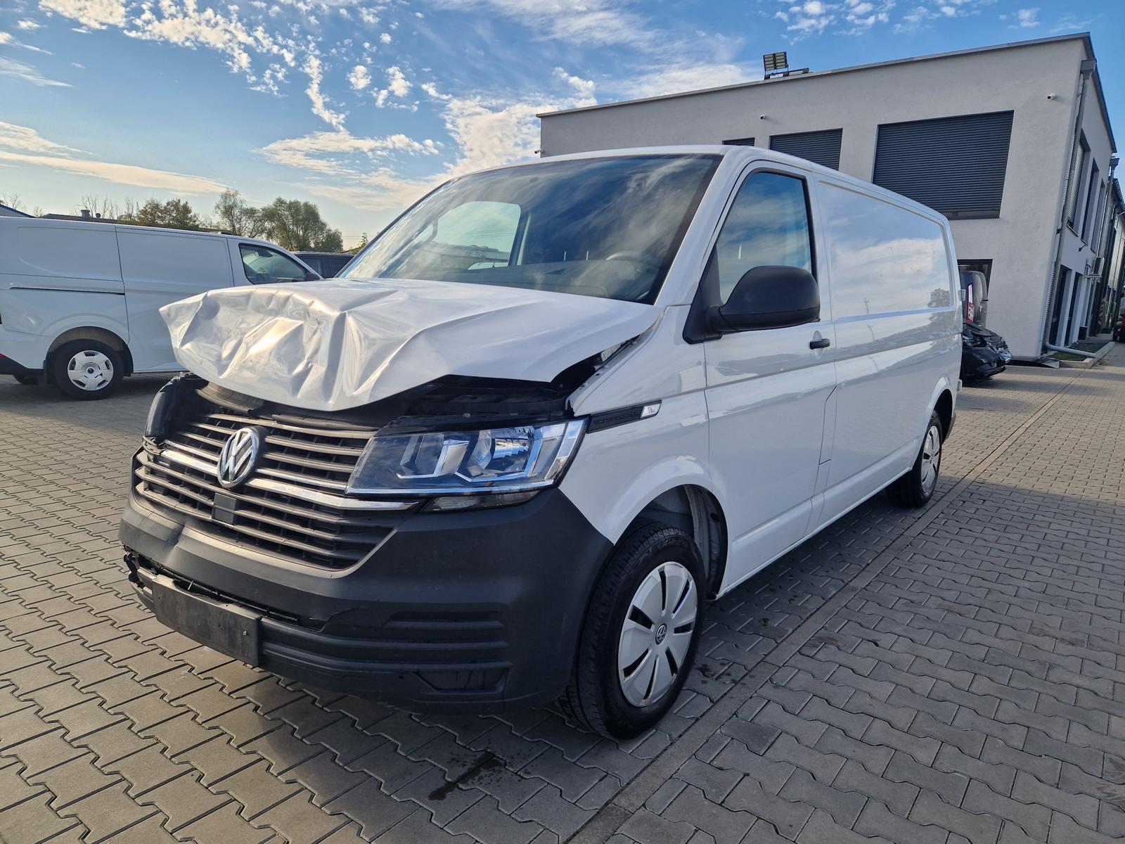 Volkswagen T6.1 Transporter 2.0 TDI FWD lang