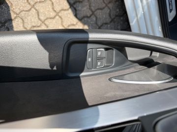Audi A8 - 9