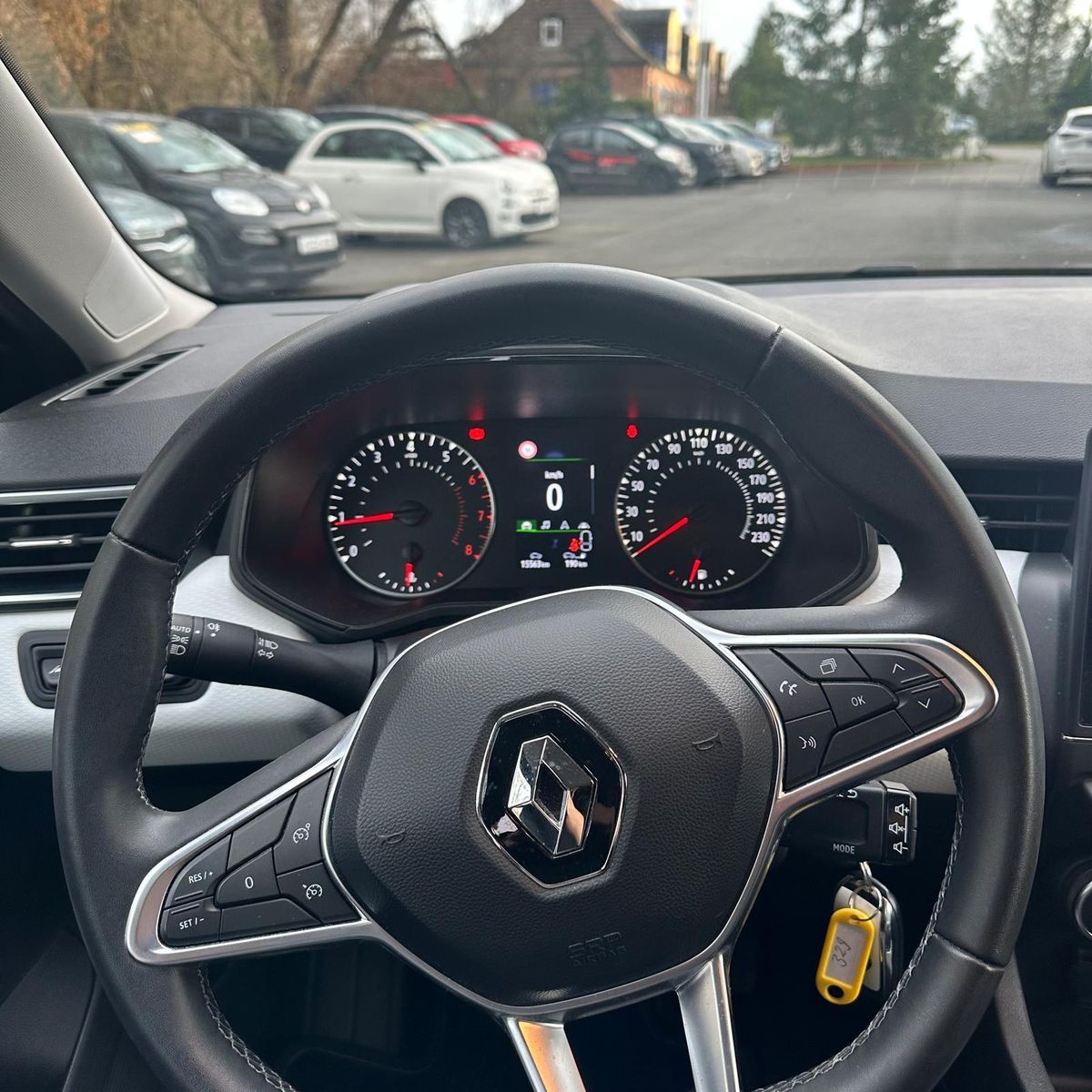 Renault Clio - Bild 11