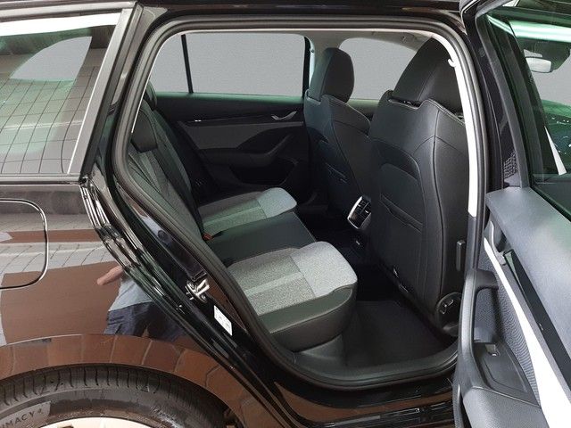 Fahrzeugabbildung Skoda Octavia Combi Selection 2.0TDI DSG PANO Leder