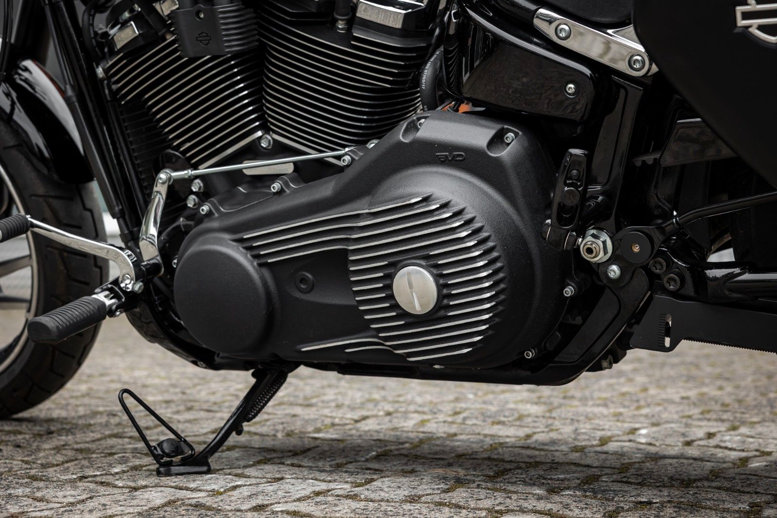 Fahrzeugabbildung Harley-Davidson FLSB SPORT GLIDE 107