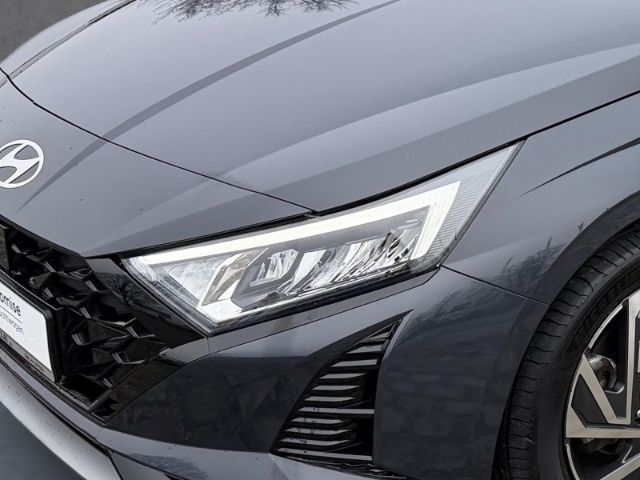 Fahrzeugabbildung Hyundai i20 Advanced 1.0 T-GDI +CARPLAY+TEMPOMAT+SHZ+RFK