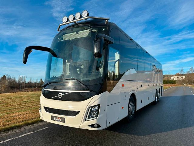 Volvo 9900