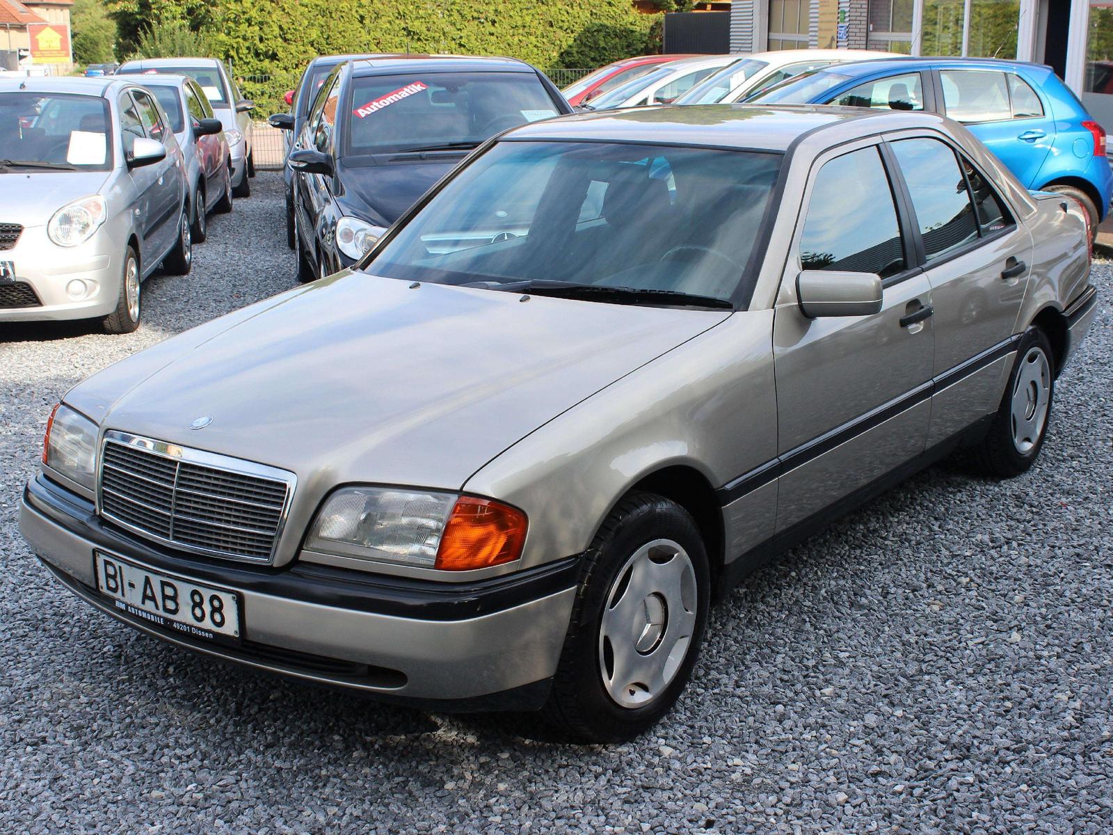 Mercedes-Benz C 180 *1-Hand*Rentnerfahrzeug*HU/AU NEU*
