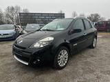 Renault Clio *TÜV + ALLE BREMSEN NEU* 2.HAND - Renault Clio Gebrauchtwagen in Augsburg