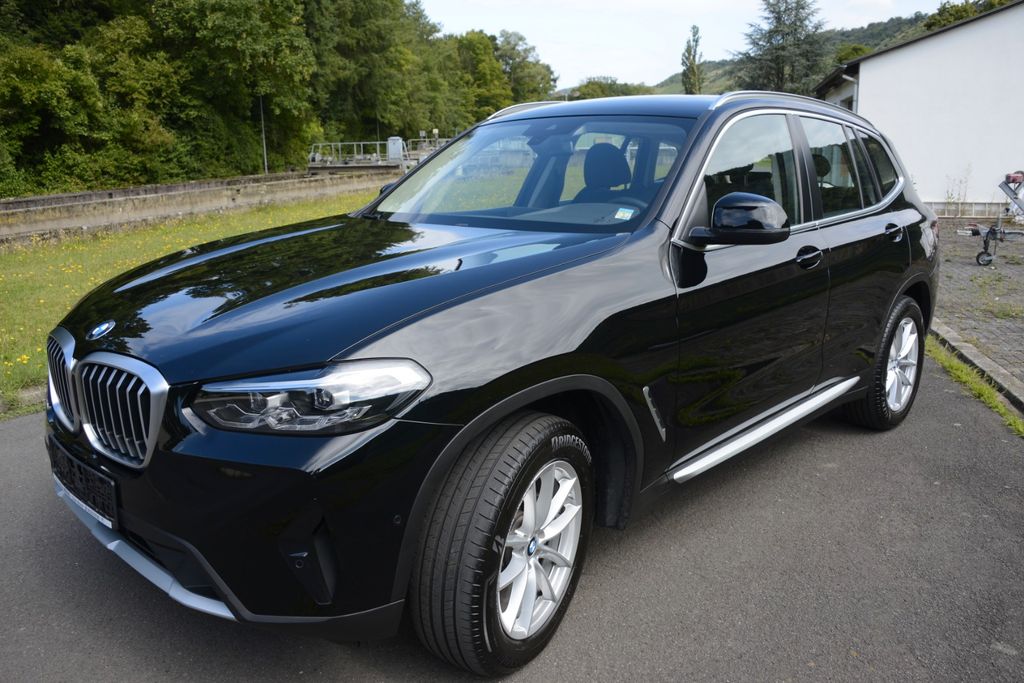Image of BMW X3