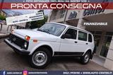 Lada 4x4M Niva 4x4 Classic 5PORTE 1.7 MPi *CON R - weiße Lada Niva