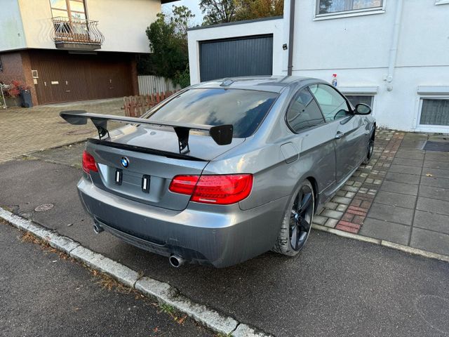 BMW 335 Baureihe Coupe 335i xDrive Wasserschaden